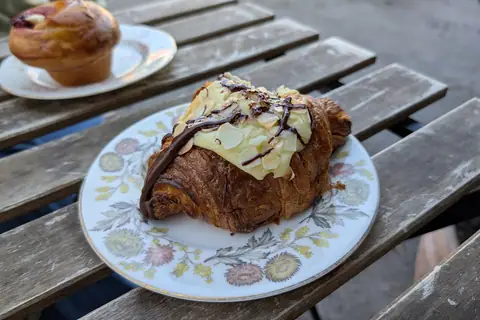 Bellenies Bakehouse & Tea Room photo 2